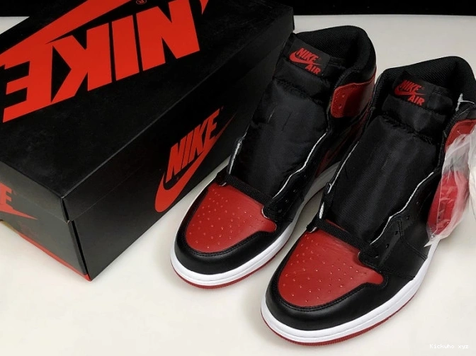 OG Jordan 1 Air High 555088-001 Retro Banned 0703